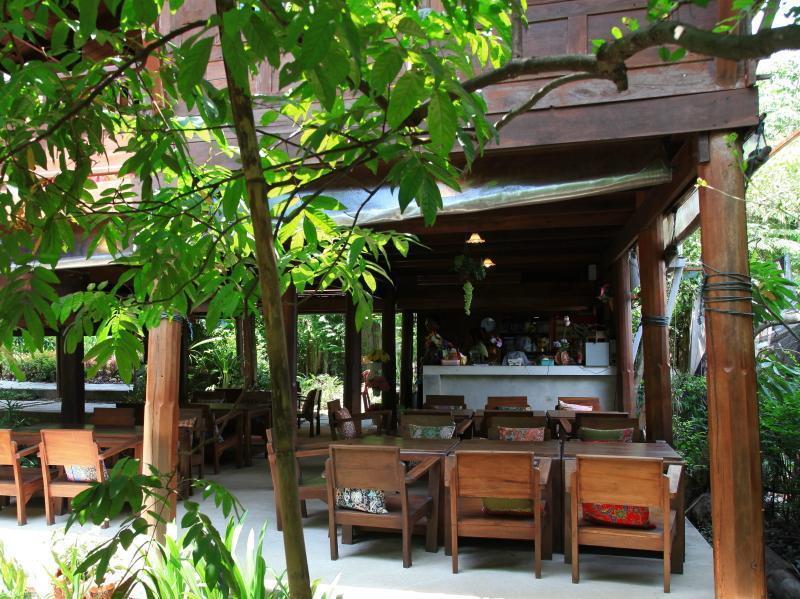 Ruen Pruksa Boutique Resort Pak Kret Extérieur photo